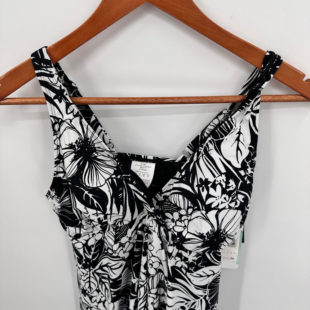 Swim Solutions NWT Flyaway Swim Dress in Black & White Print  // 8 - Picture 2 of 11
